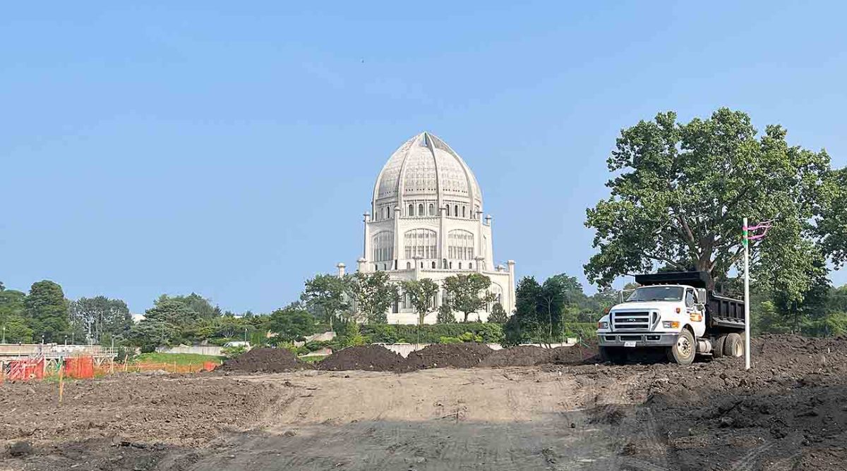 The Bahá'í Temple near Canal Shores Golf Club in Evanston, Ill.